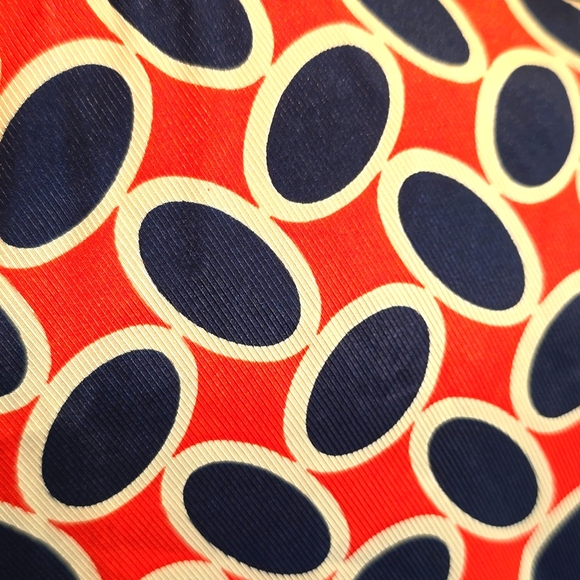 New York & company sleeveless blouse - Picture 9 of 9